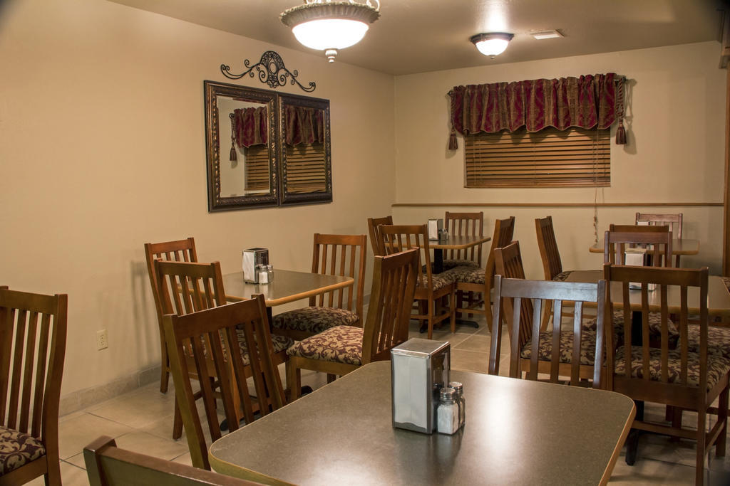 All American Inn & Suites Брэнсон Экстерьер фото